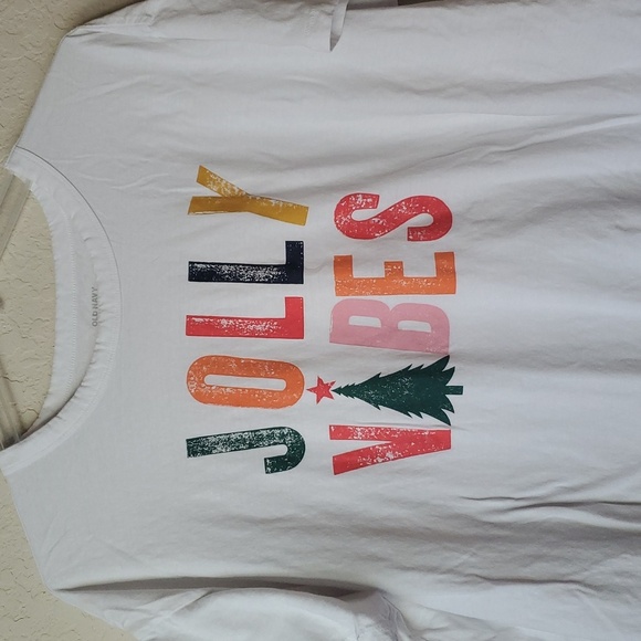 4/$20 Old Navy 3X white Christmas holiday short sleeve tee - Picture 4 of 6